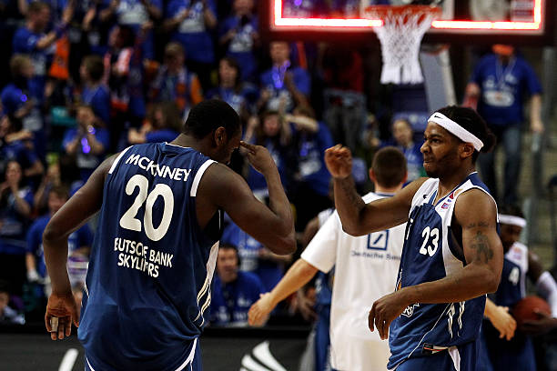 帷幕即将拉 帷幕即将拉